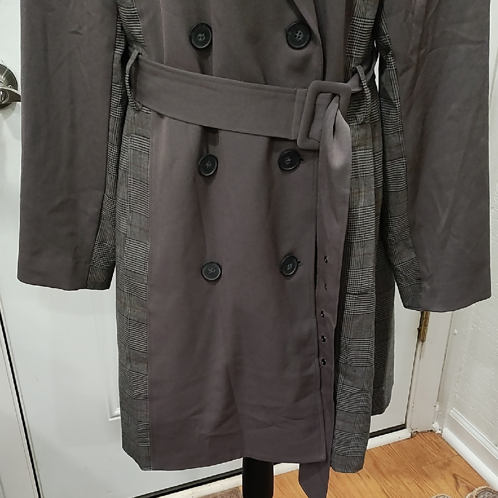 Womens Double-Breasted Trench Coat in Gray with Plaid Side Panels - Picture 3 of 13